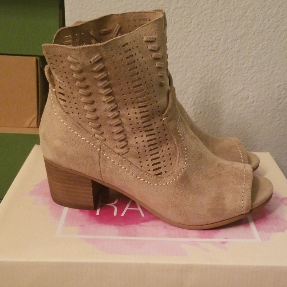 NWOT by Not Rated, "Savio" peep-toe booties